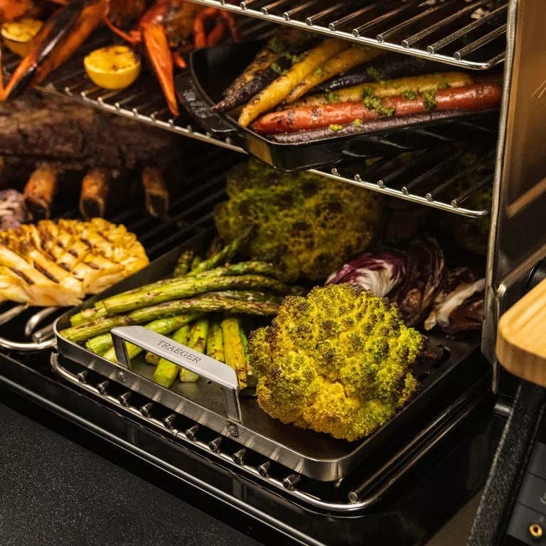 Traeger ModiFIRE® Edelstahl-Grillplatte für Fisch und Gemüse