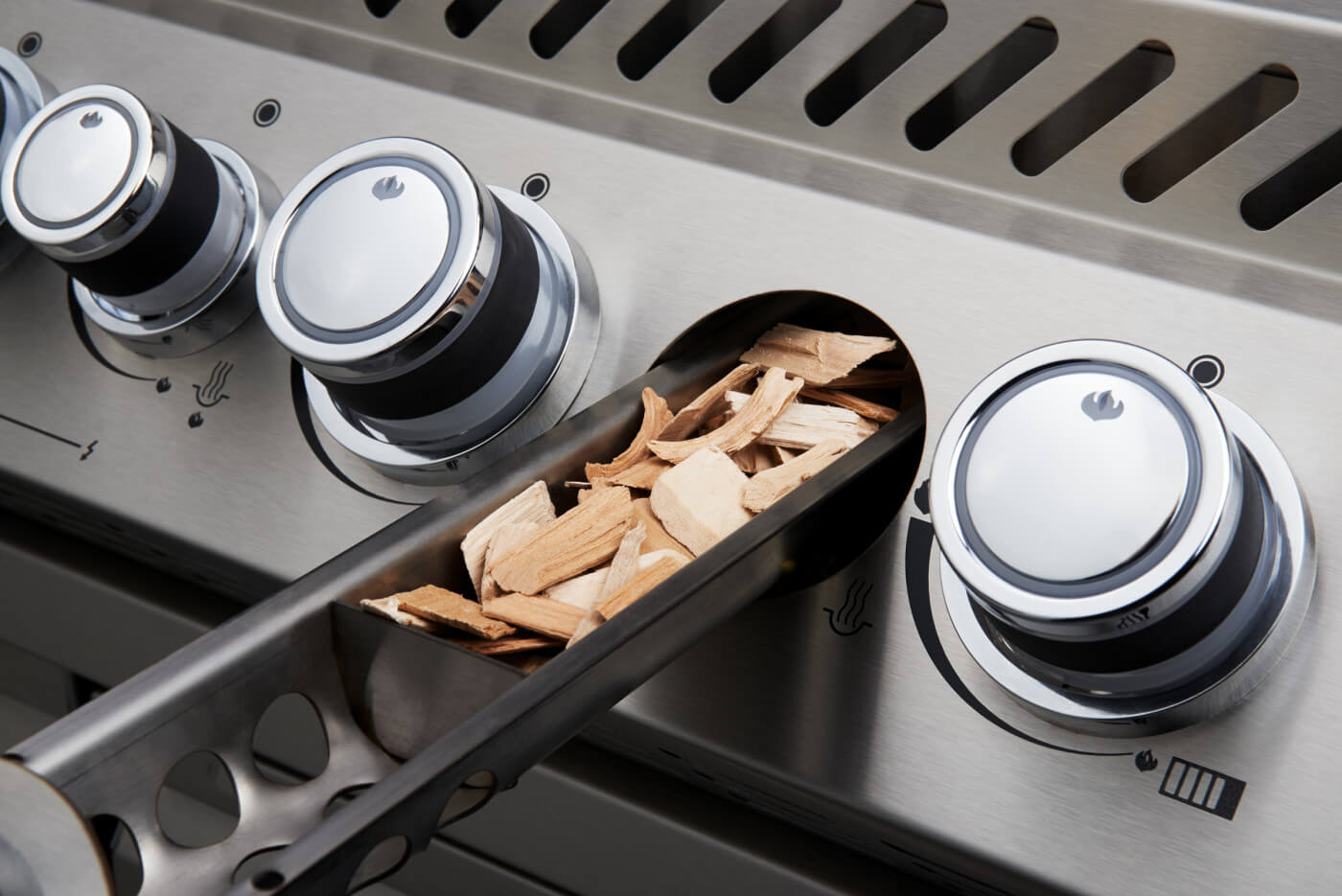 Einbau-Grillaufsatz Prestige PRO™ 665 RB