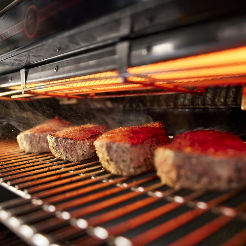 Summit FS38X E Smarter Gasgrill