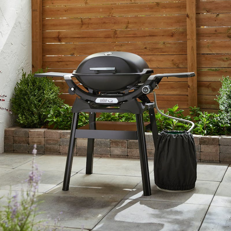 Q 2200N Gasgrill mit Seitentischen und kompaktem Stand